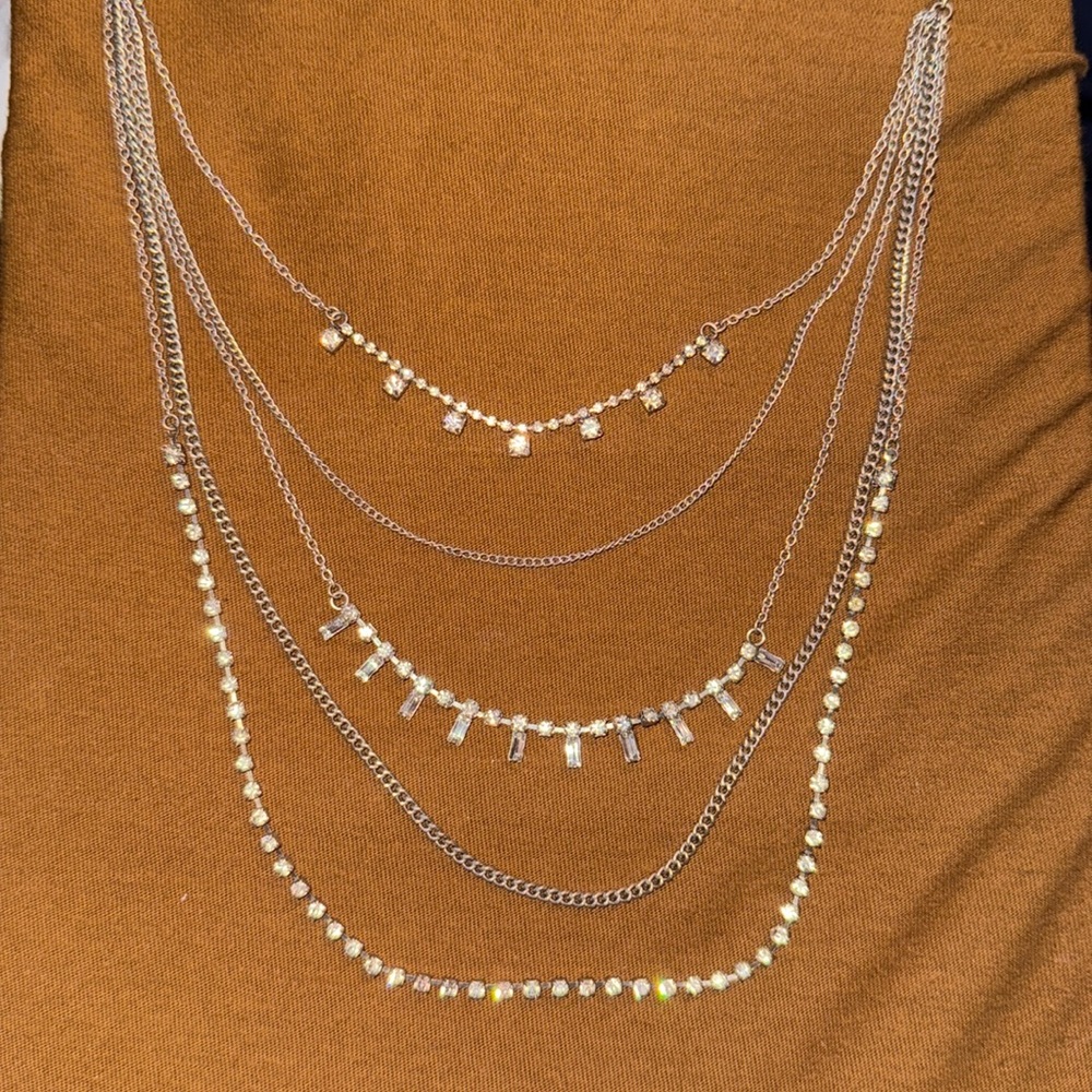Aeropostale long hanging necklace.